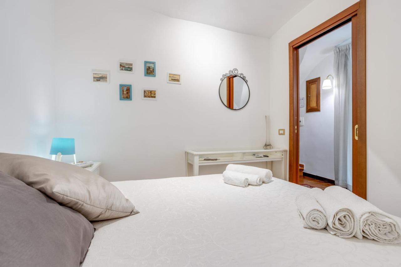 Guesthost - Casa Querida Central & Elegant Flat Neapol Zewnętrze zdjęcie